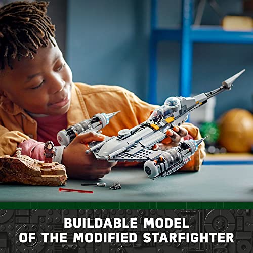 Building Set with Droid Toy Figures W1821
