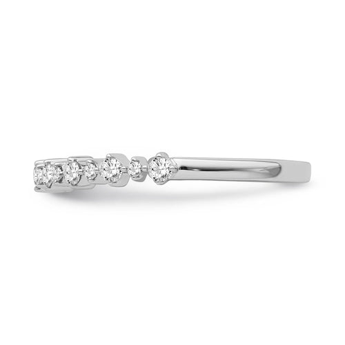 10K White Gold Diamond Band Ring Size 7 W934233