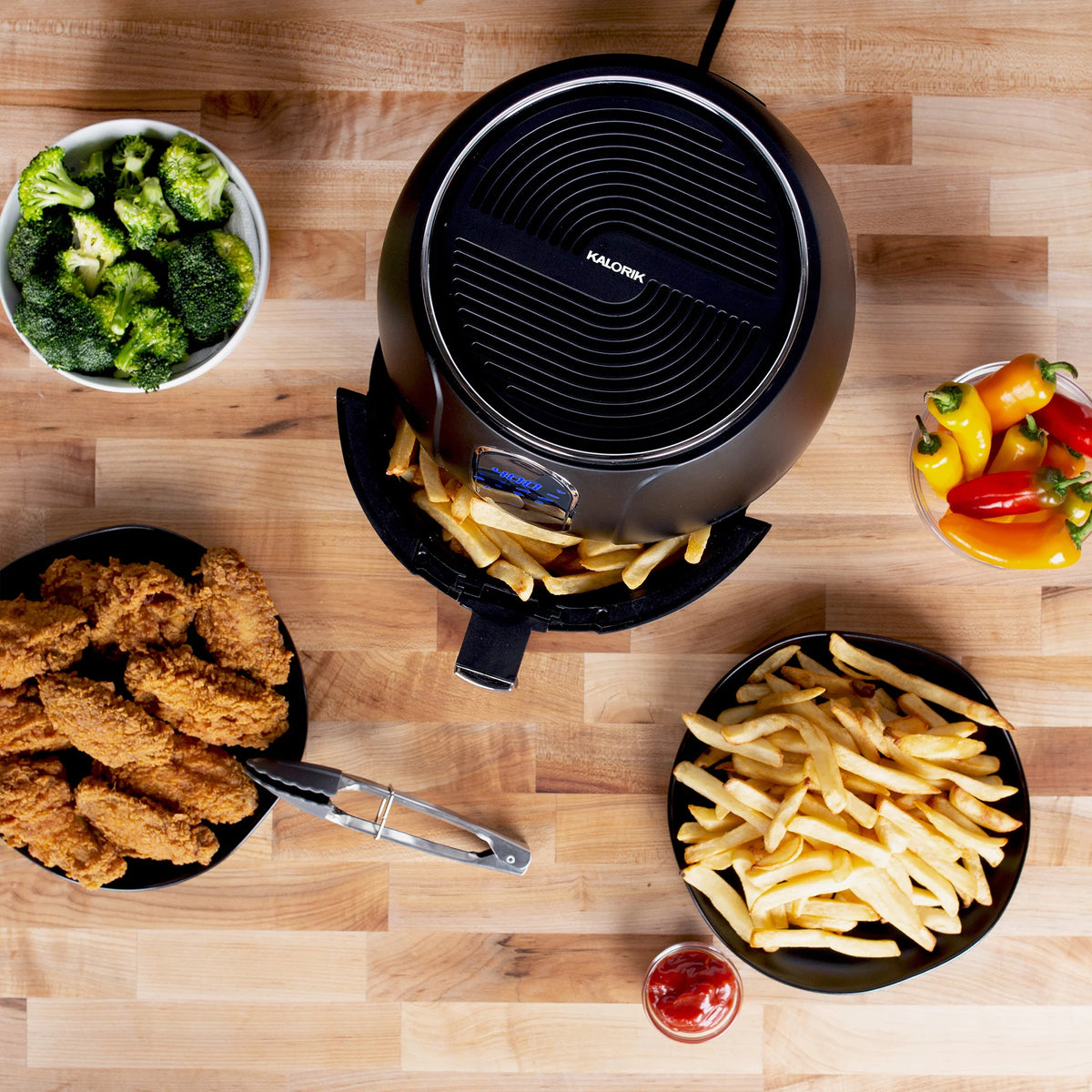 3.2 Quart Touch Screen Air Fryer Black with 8 Presets S451209